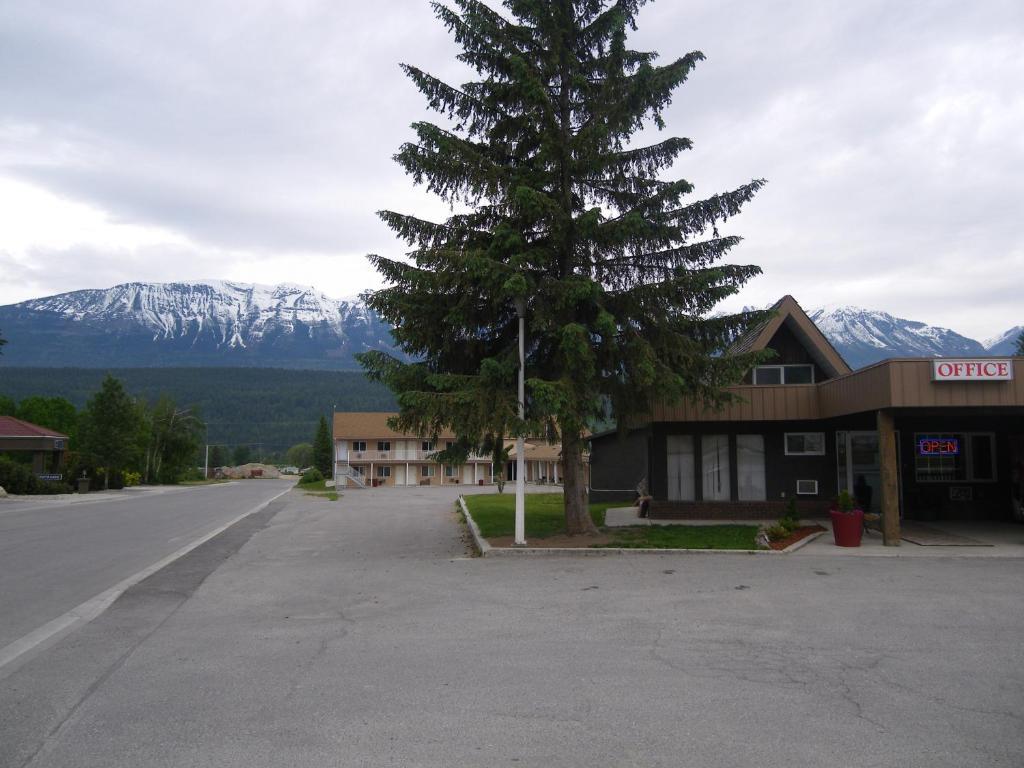 Selkirk Inn Golden Exteriér fotografie