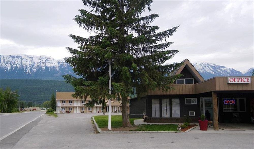 Selkirk Inn Golden Exteriér fotografie